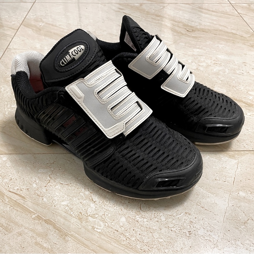 Adidas Men’s sneaker